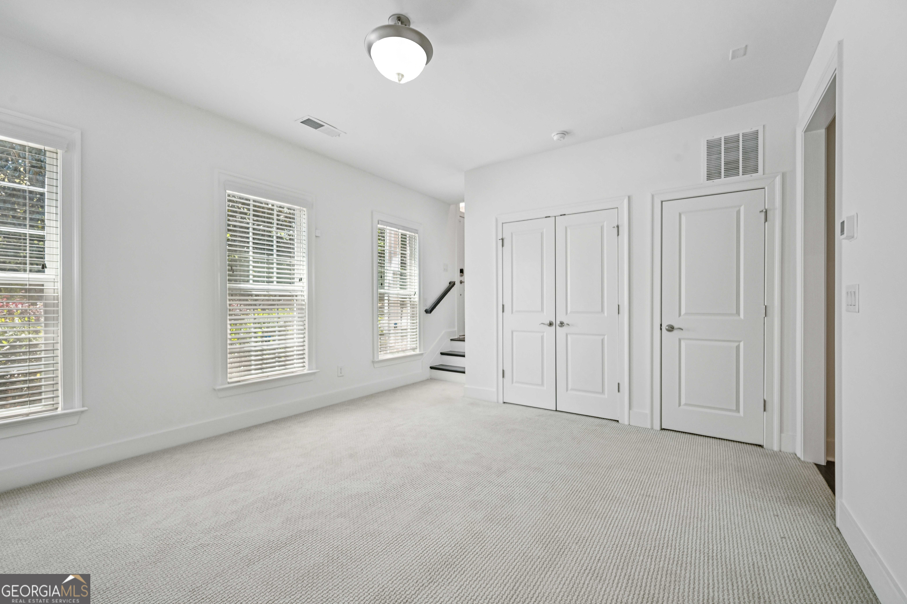 1180 Warner Park Court