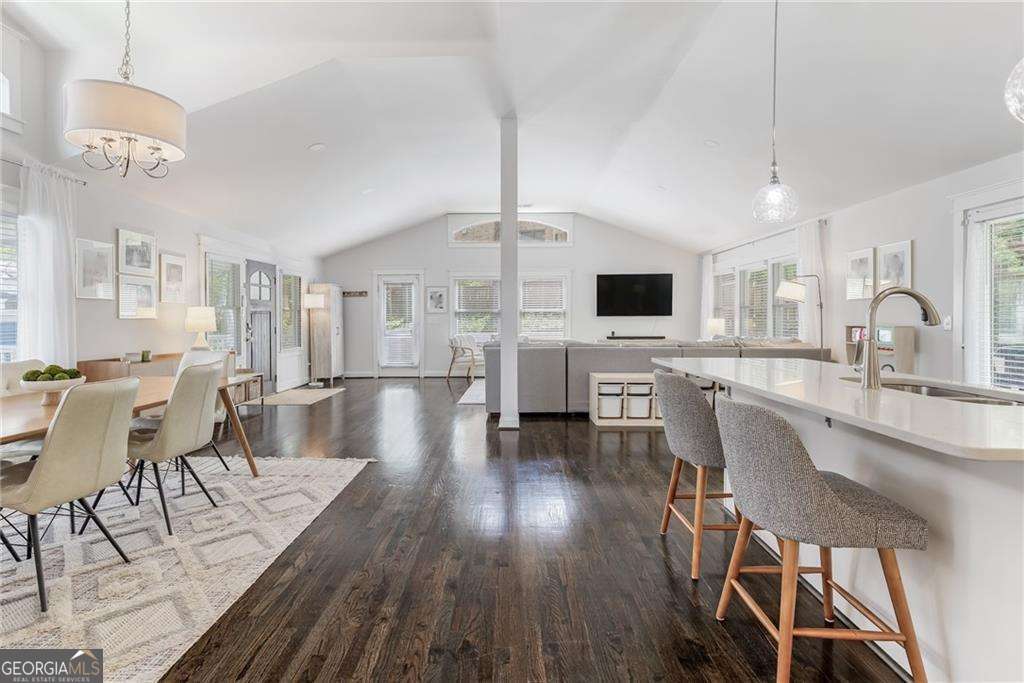 2171 Azalea Circle