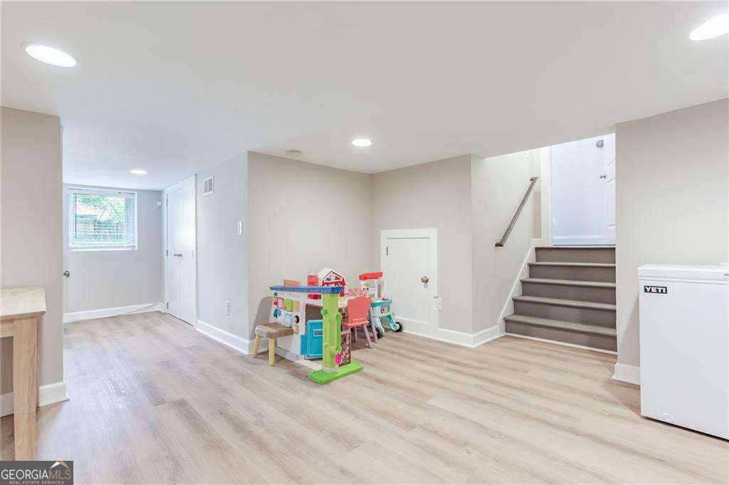 2171 Azalea Circle
