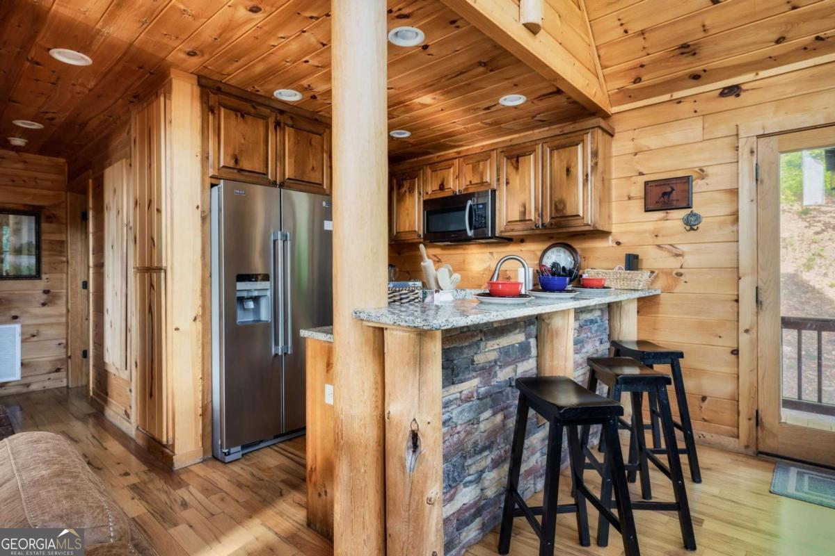 273 Deer Crest Heights