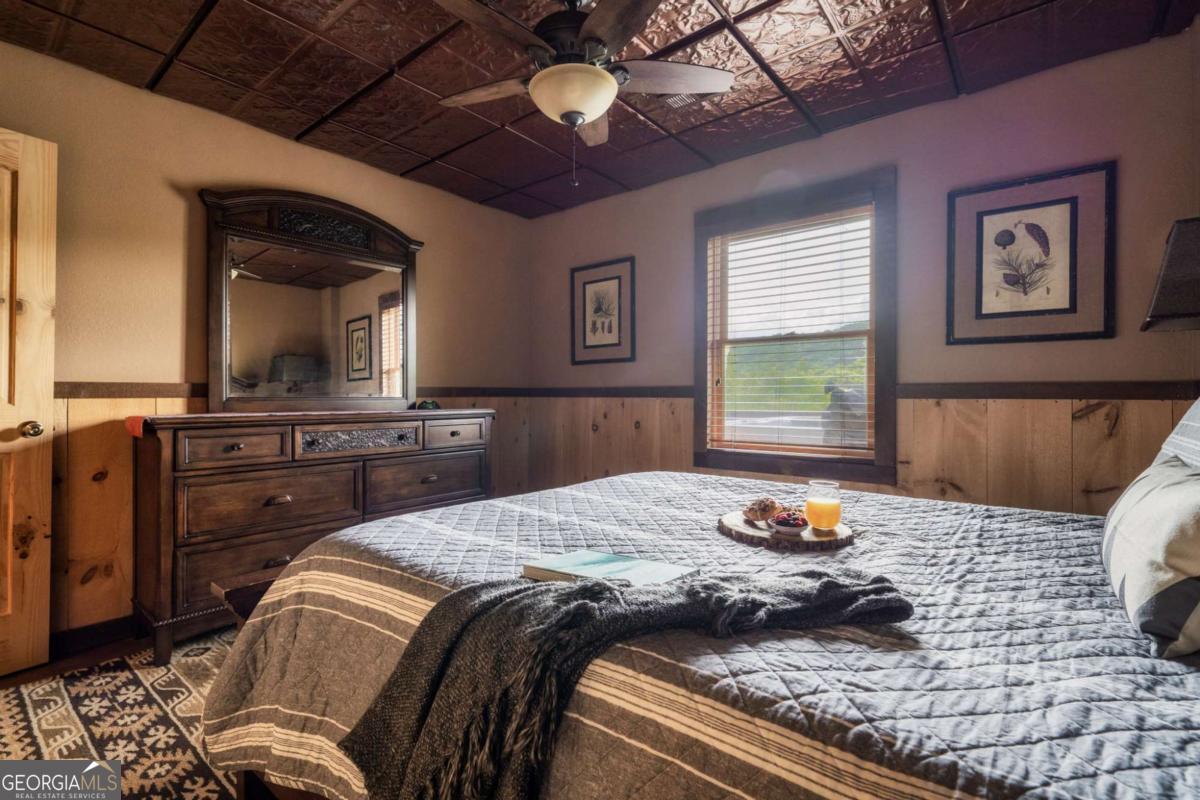 273 Deer Crest Heights