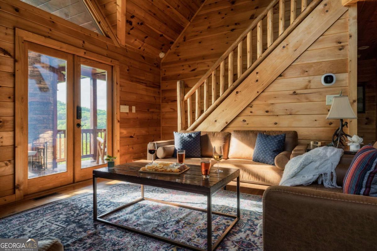 273 Deer Crest Heights
