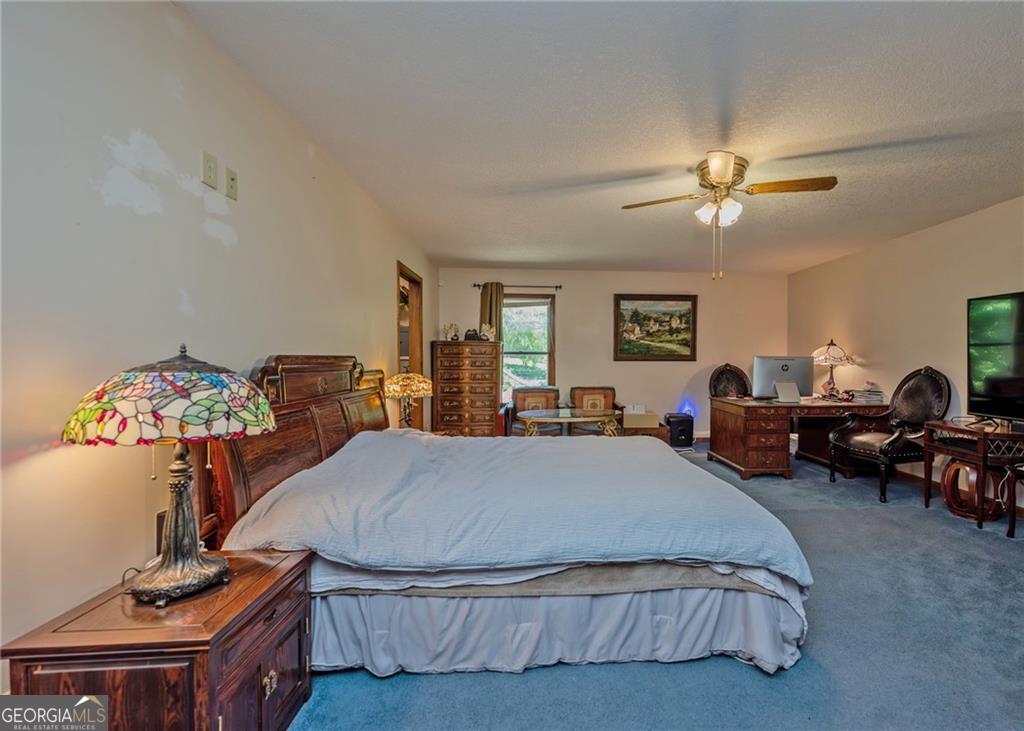 7 Old Oak Trail