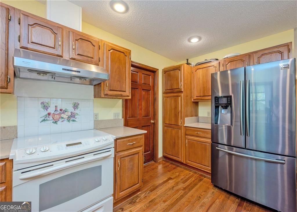 7 Old Oak Trail