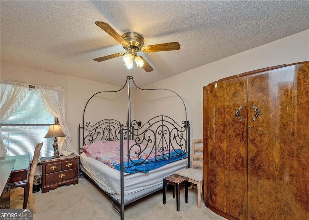 7 Old Oak Trail