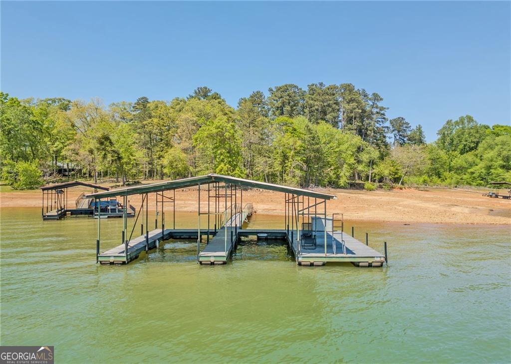 7 Old Oak Trail