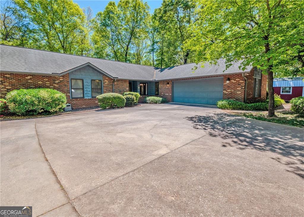 7 Old Oak Trail