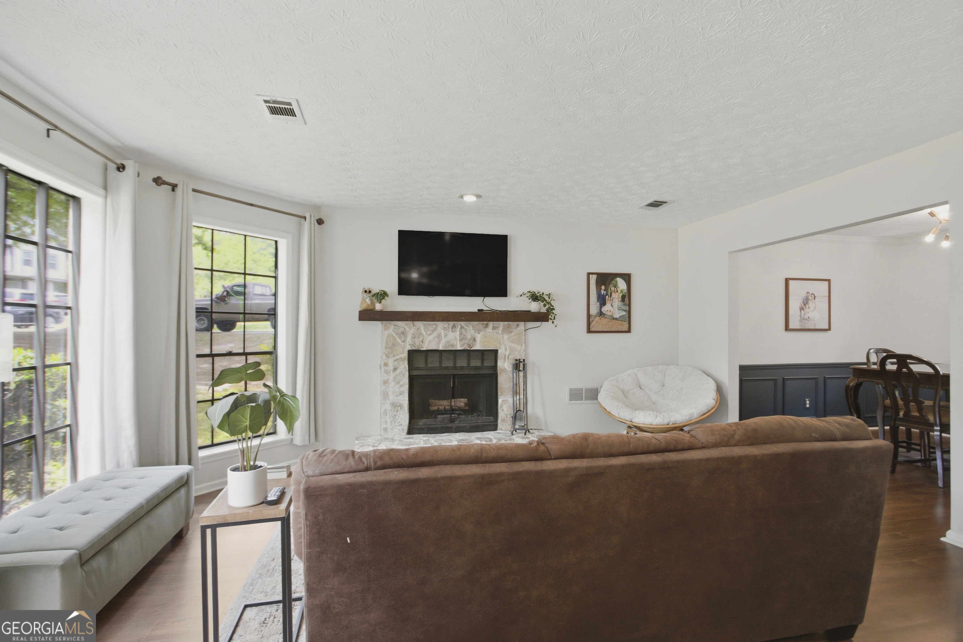 2442 Stonebridge Lane