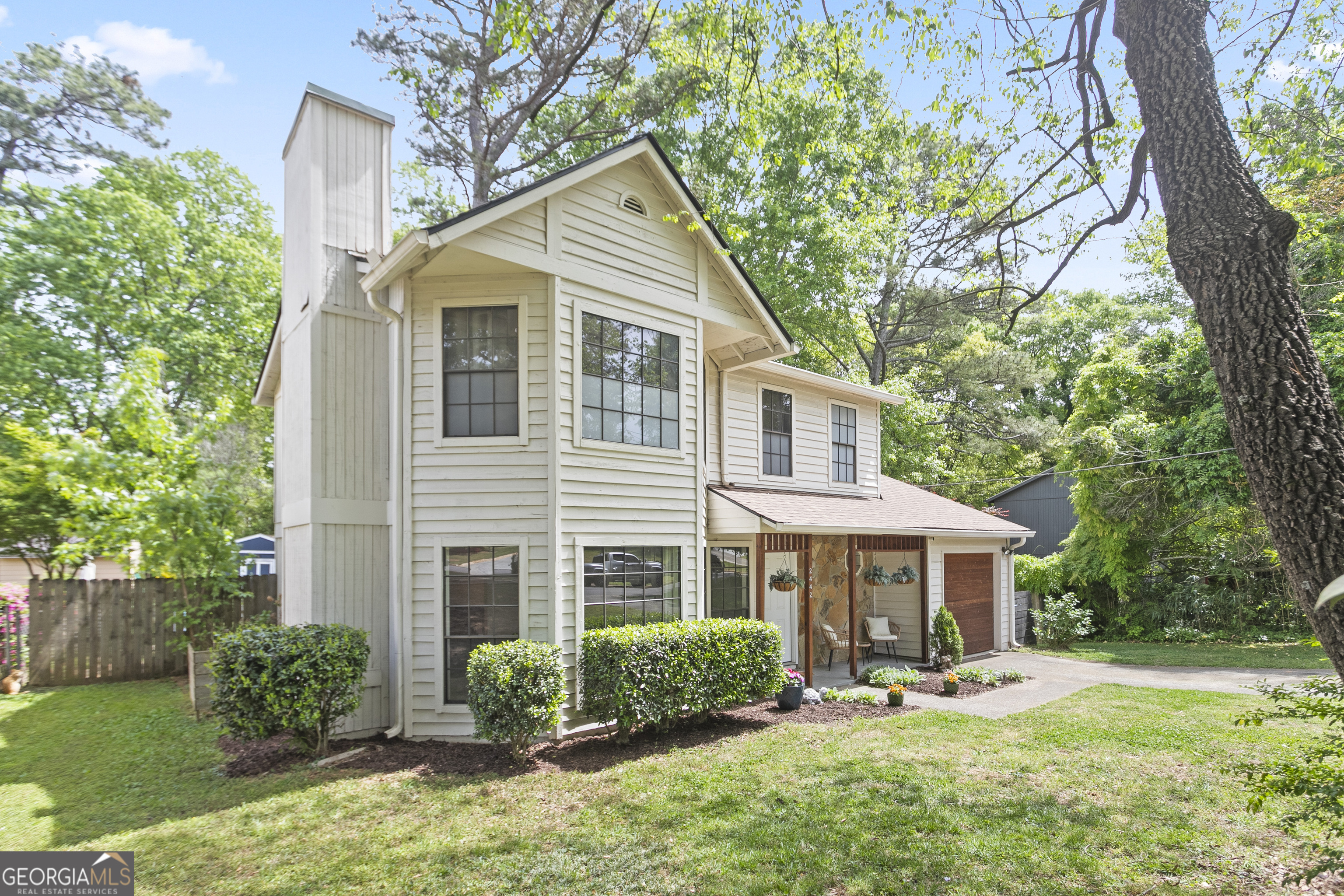 2442 Stonebridge Lane