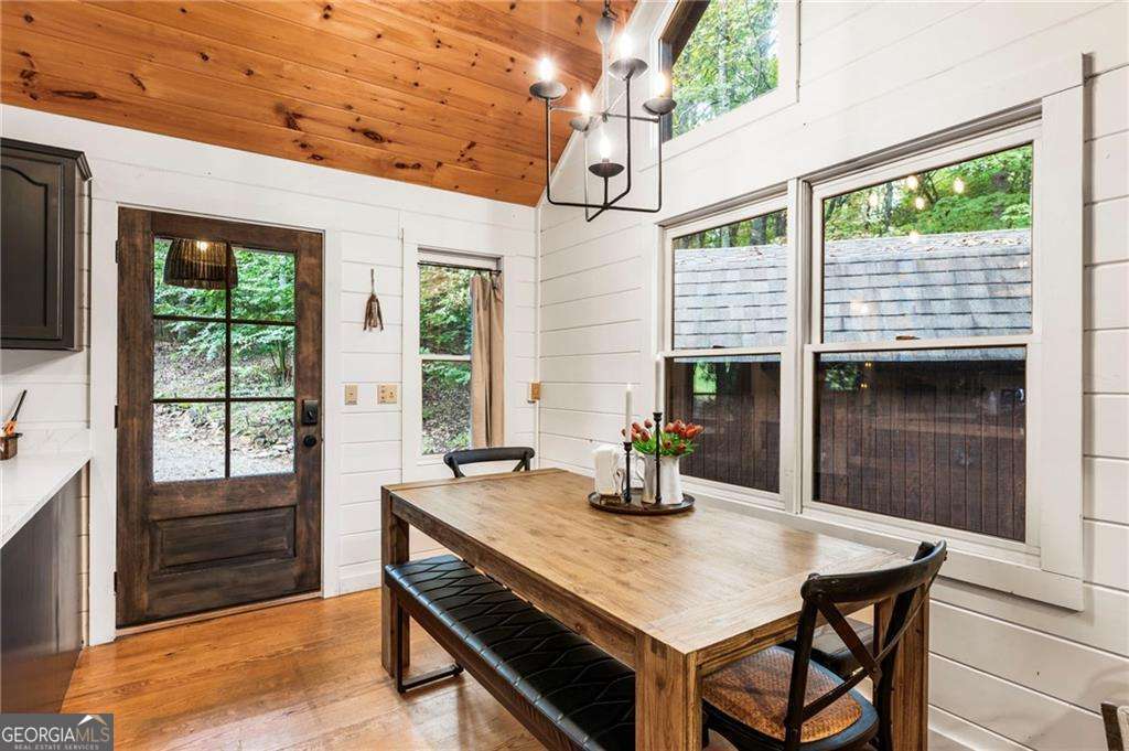 120 Brookhaven Trail