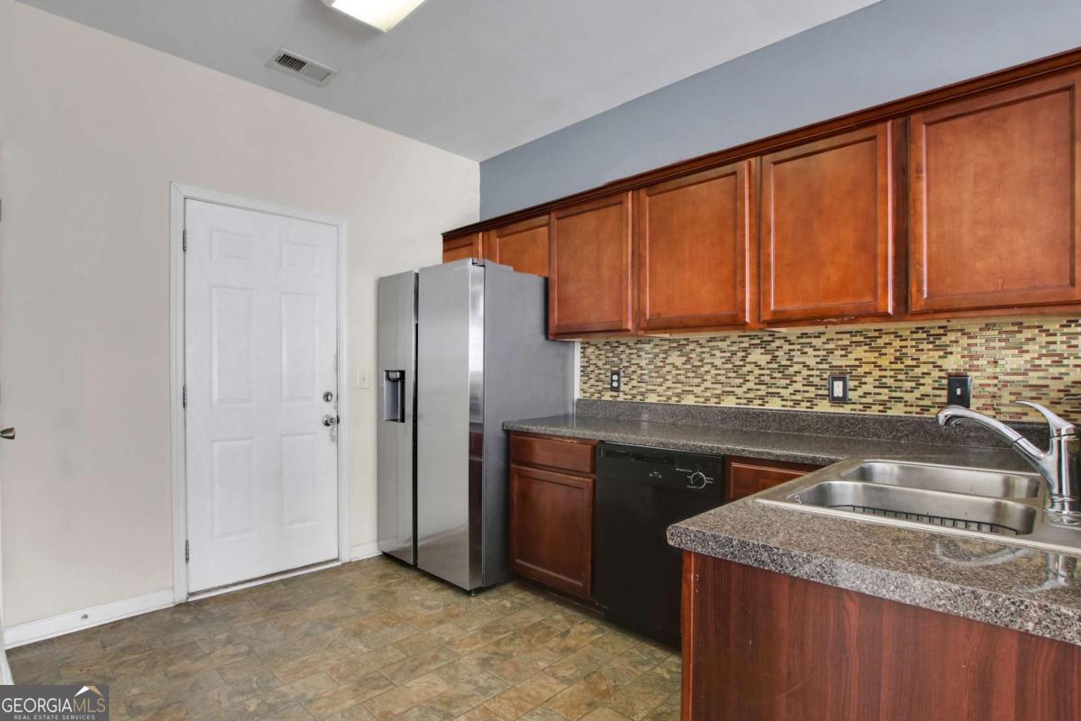 2951 Oshields Court SW # 5