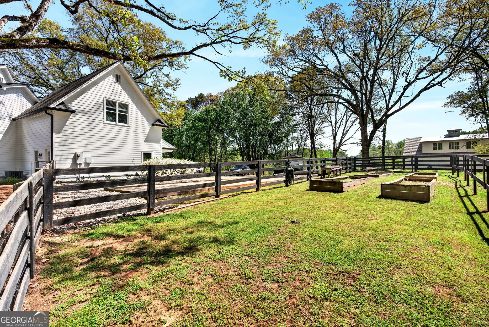 565 Old Lathemtown Road