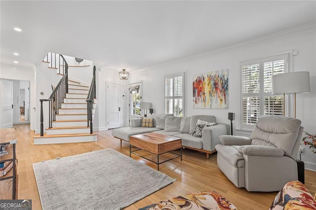 346 Redland Road NW