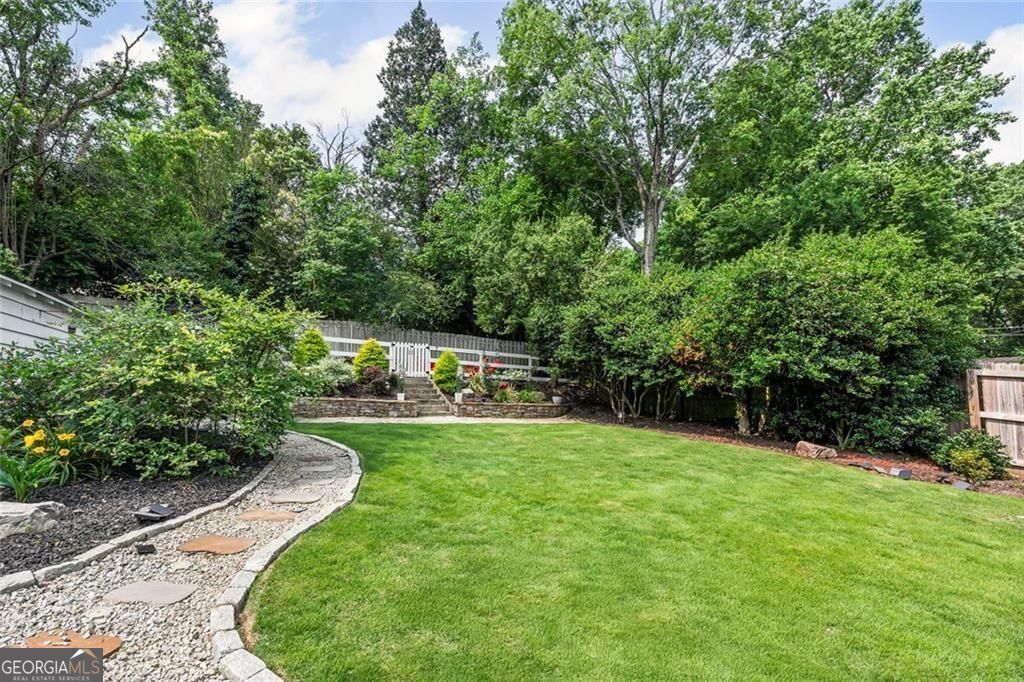 346 Redland Road NW