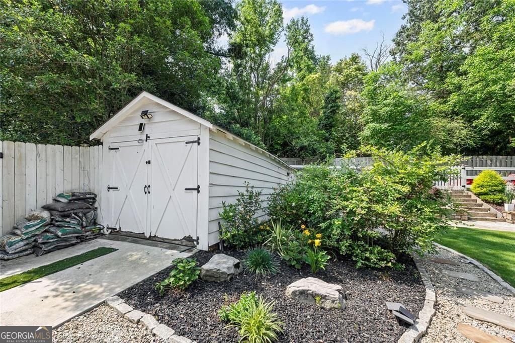 346 Redland Road NW