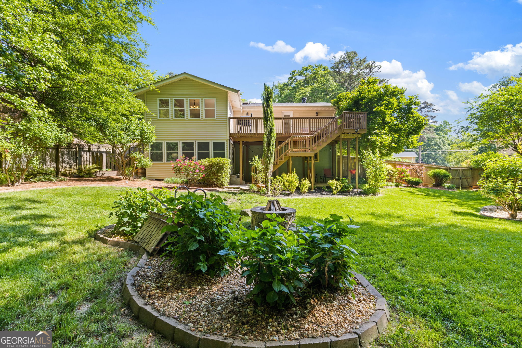 2148 Nancy Circle SE