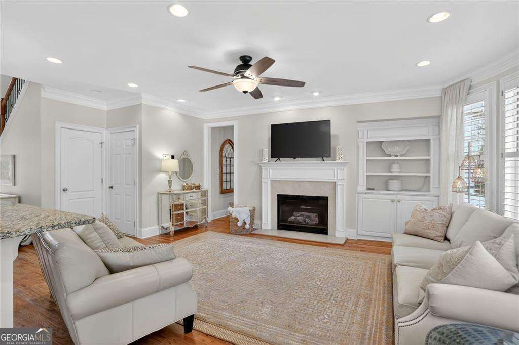 3702 Paces Park Circle SE