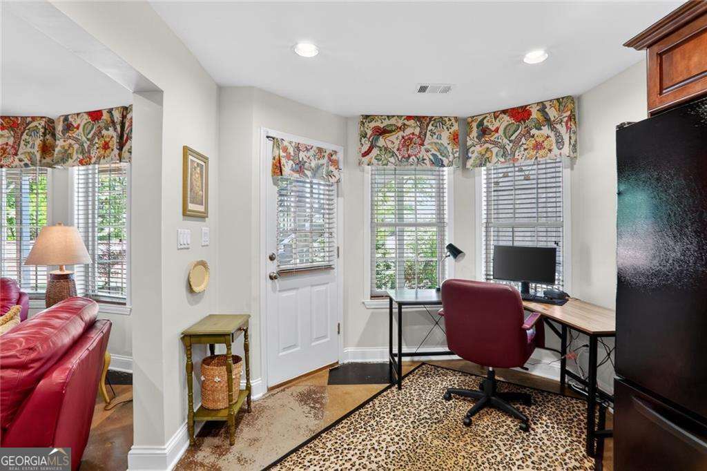 3702 Paces Park Circle SE