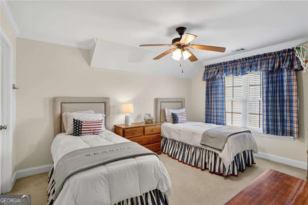 3702 Paces Park Circle SE