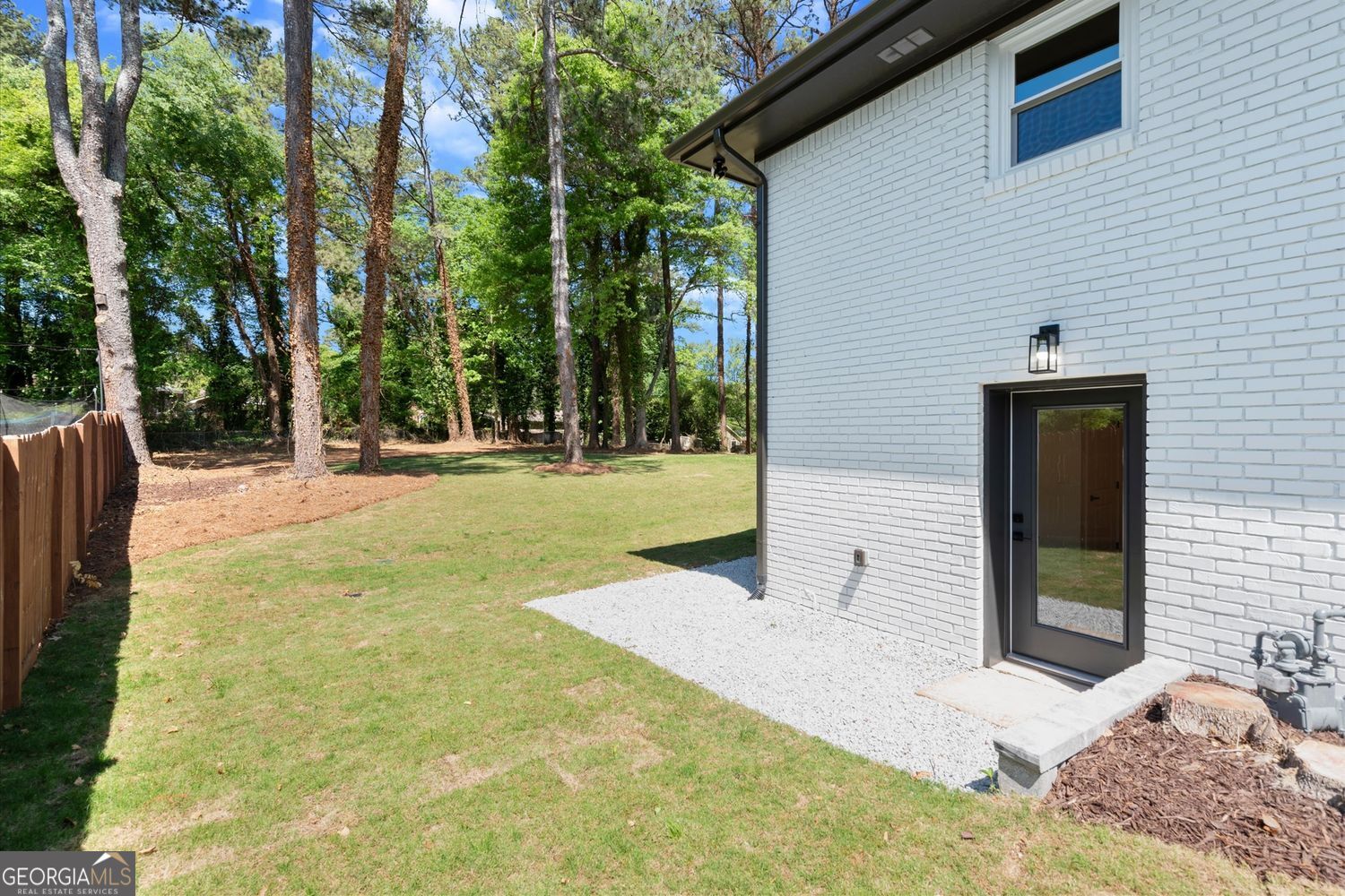 61 Suburban Drive NW