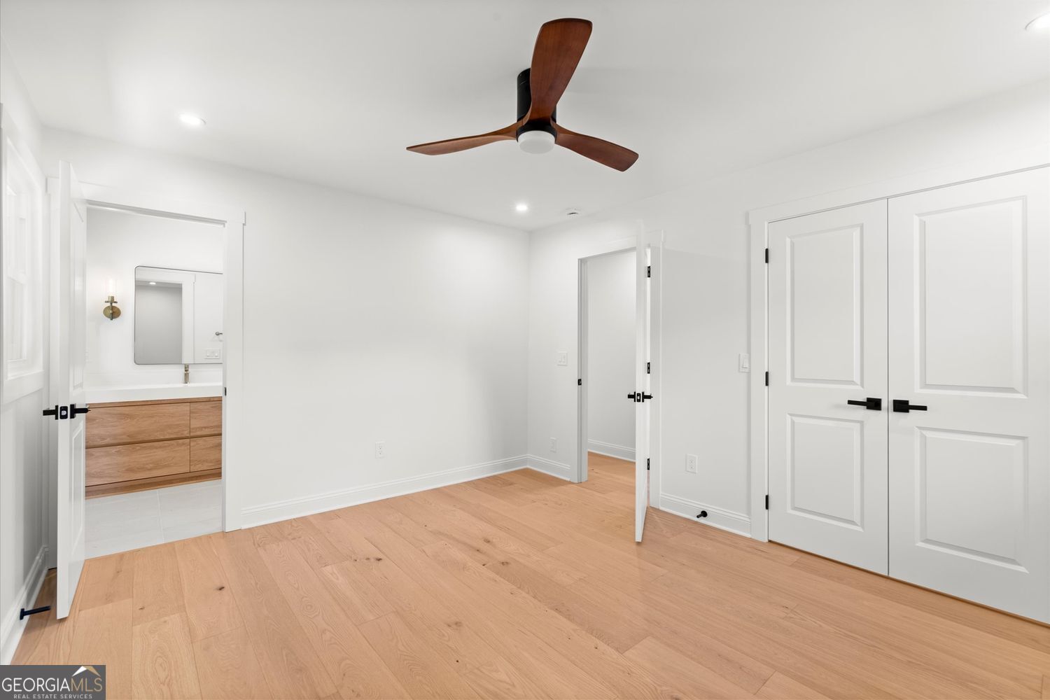 61 Suburban Drive NW