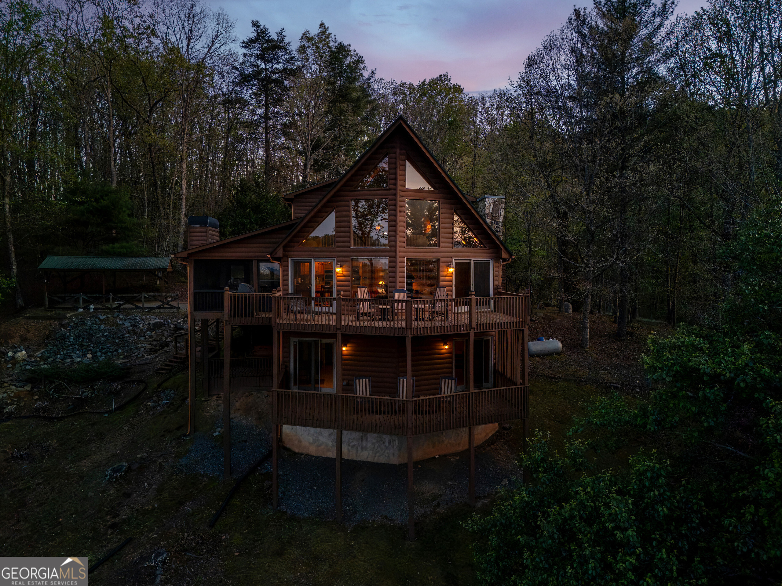 431 Sunrock Mountain Road