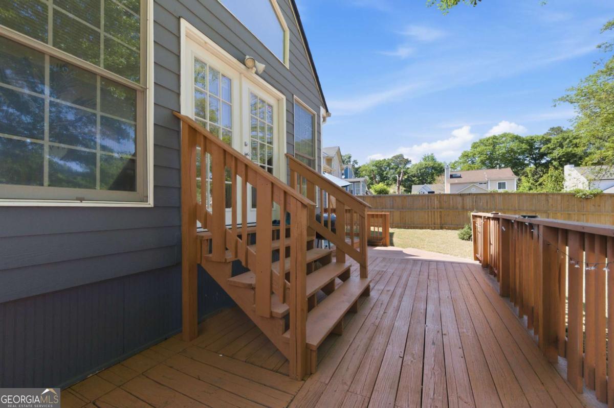 1175 Market Square Lane