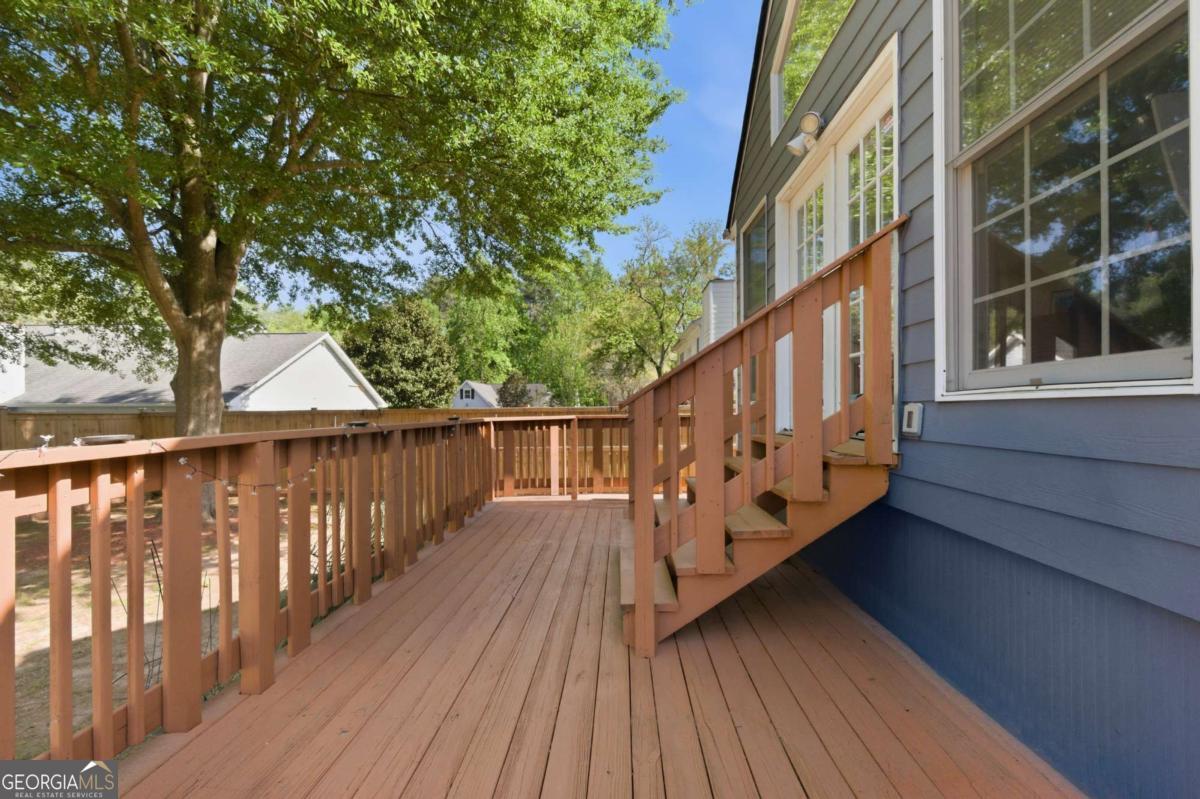 1175 Market Square Lane