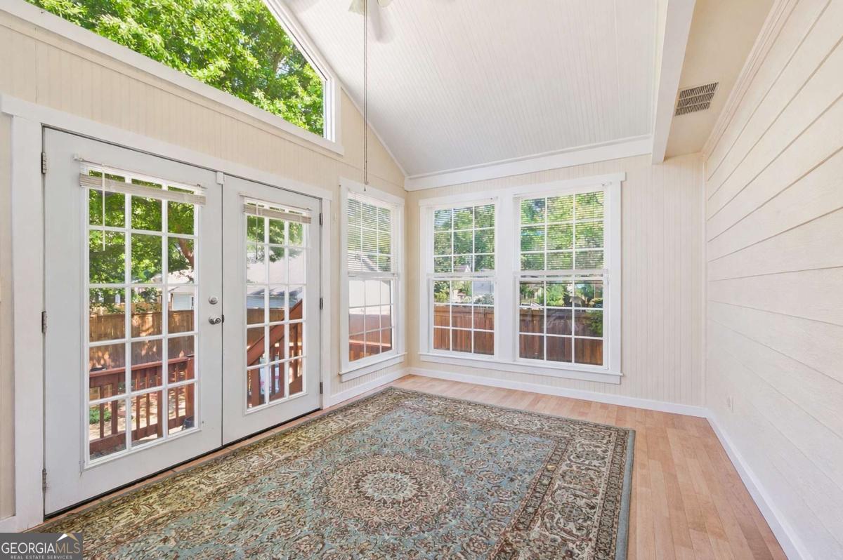 1175 Market Square Lane