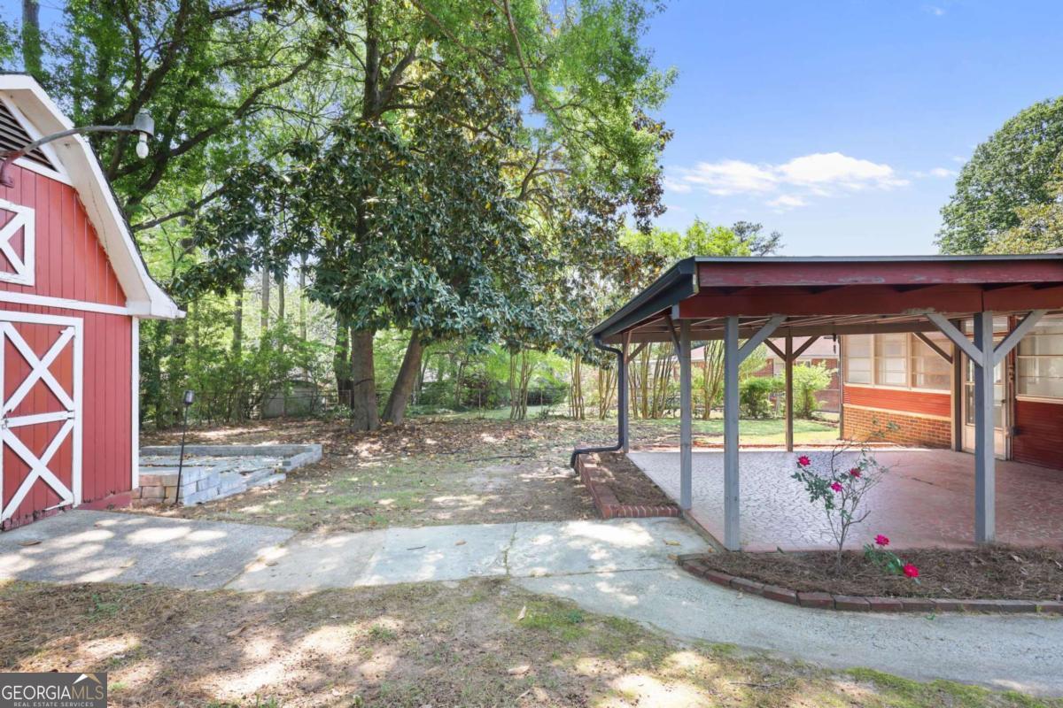 2311 Robin Lane SE
