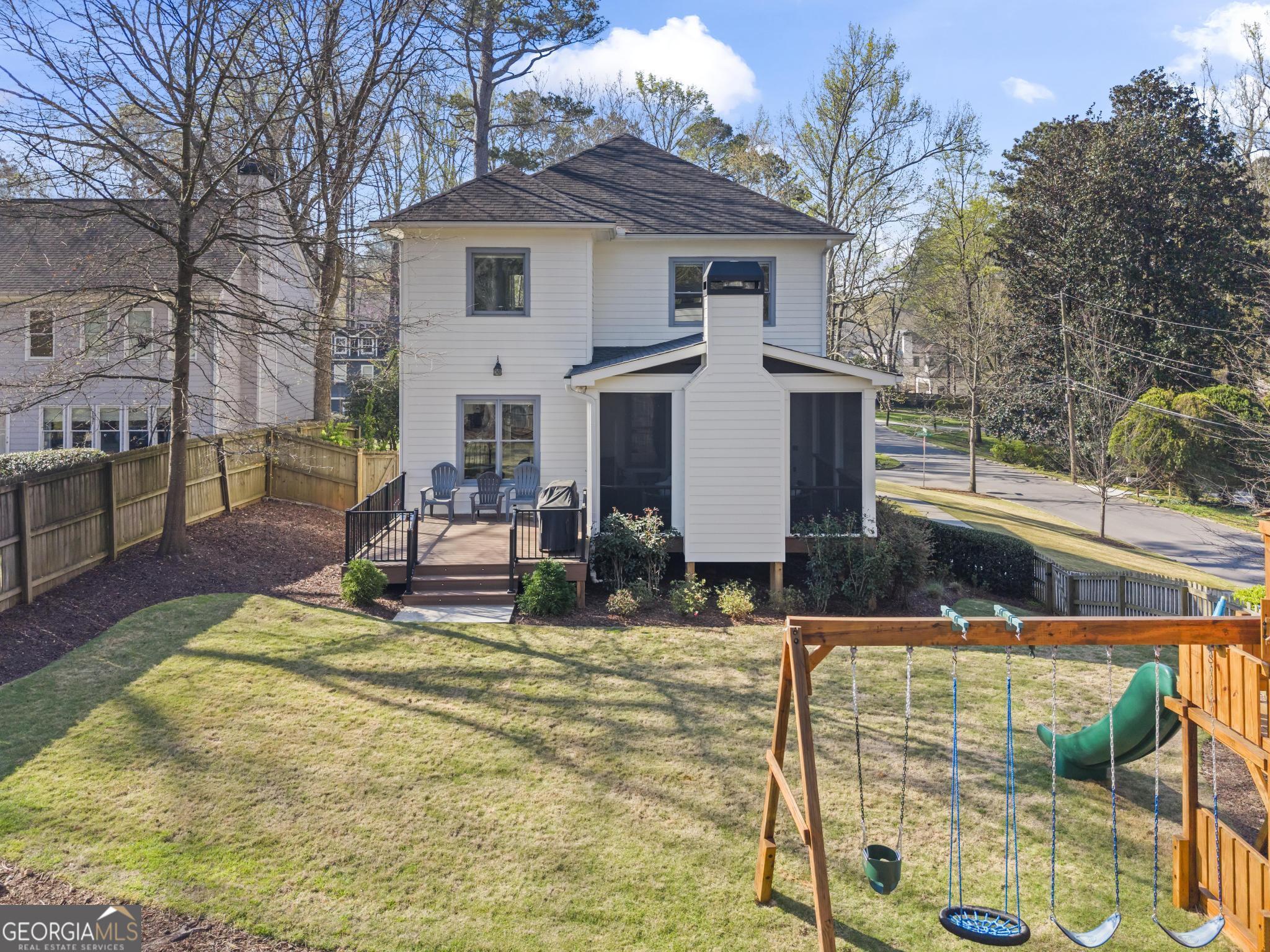 1754 Georgian Terrace