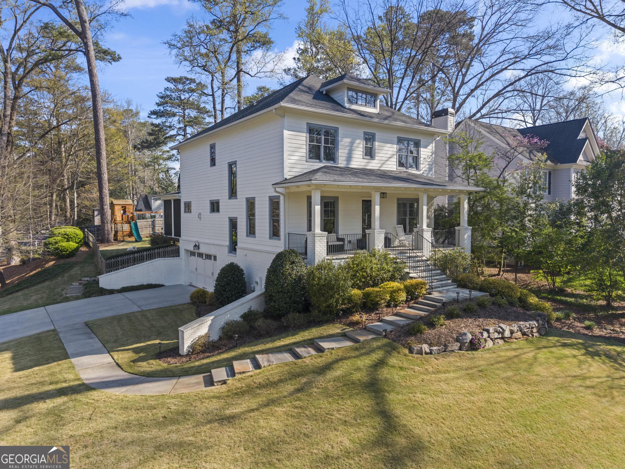 1754 Georgian Terrace