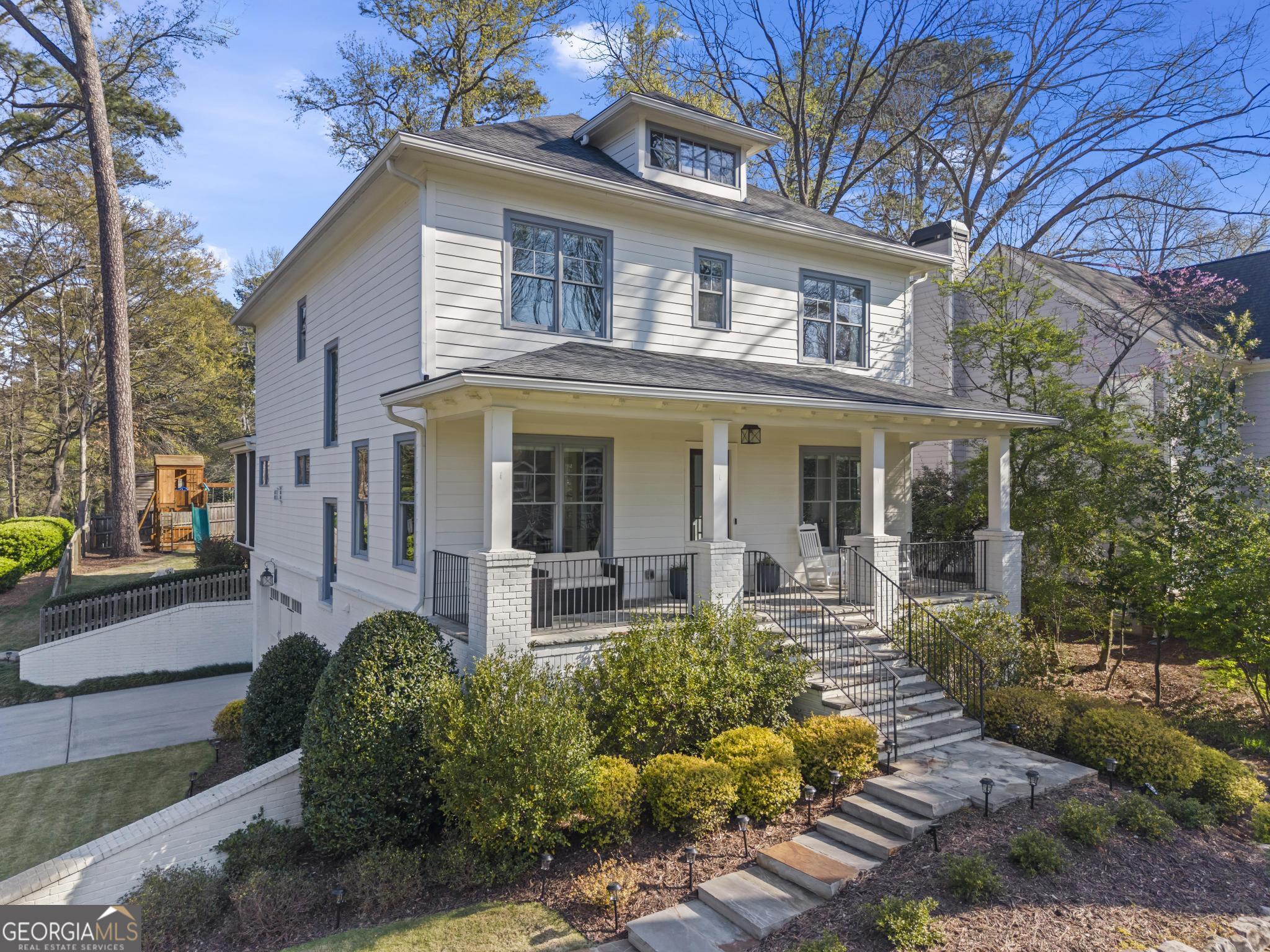 1754 Georgian Terrace