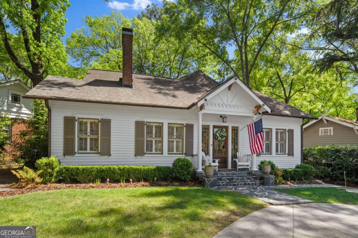 109 Peachtree Hills Avenue NE