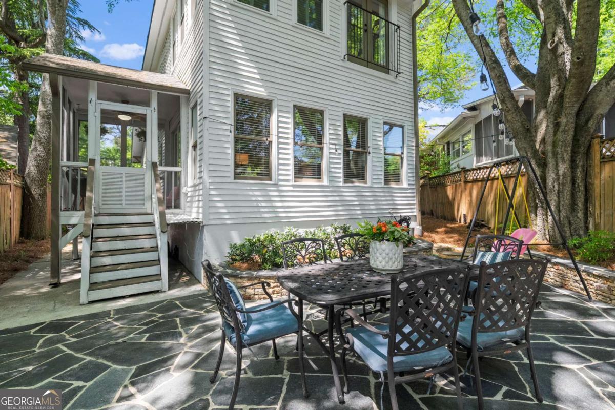109 Peachtree Hills Avenue NE