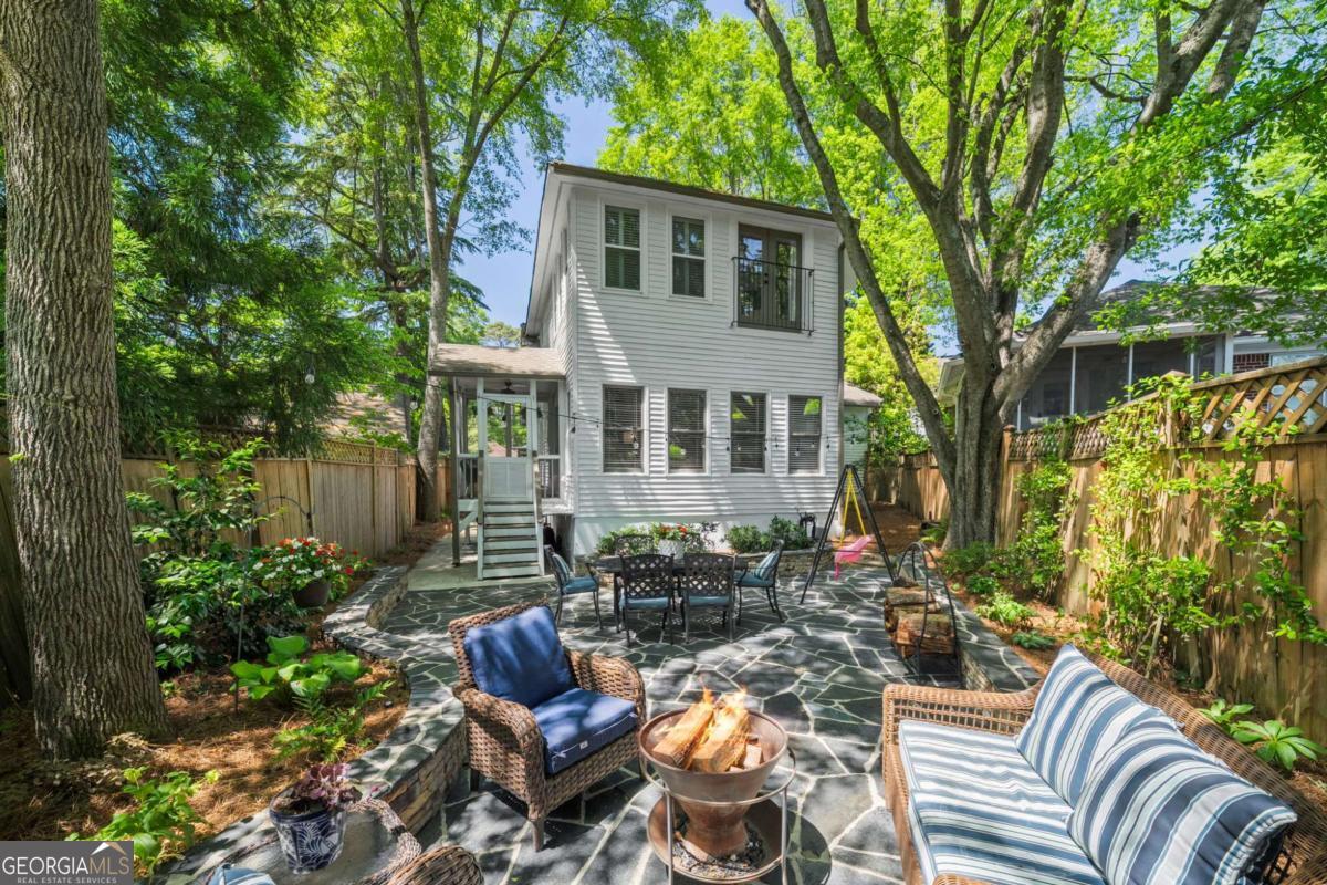 109 Peachtree Hills Avenue NE