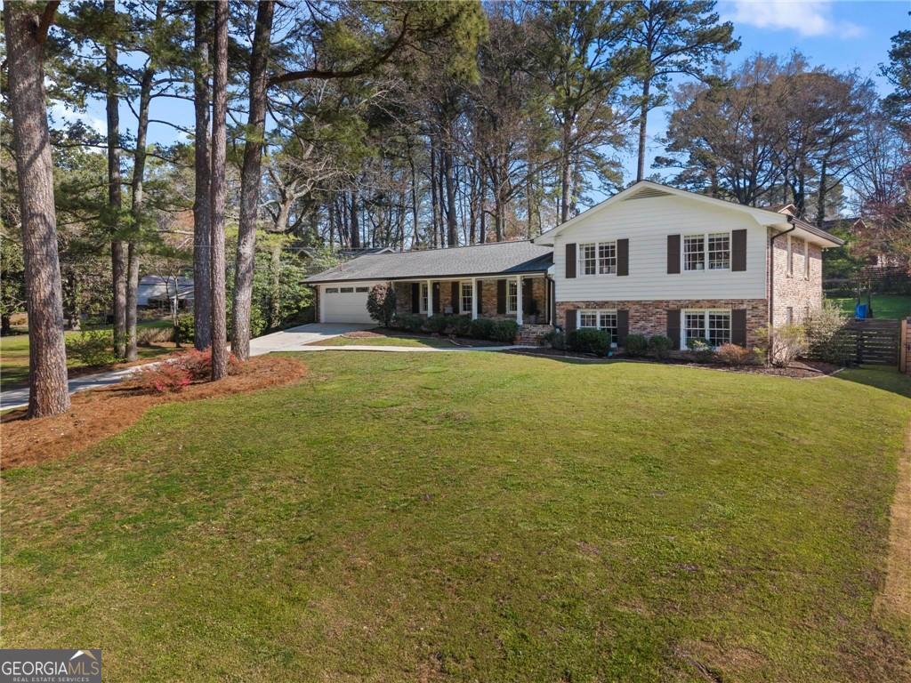4841 Leeds Court