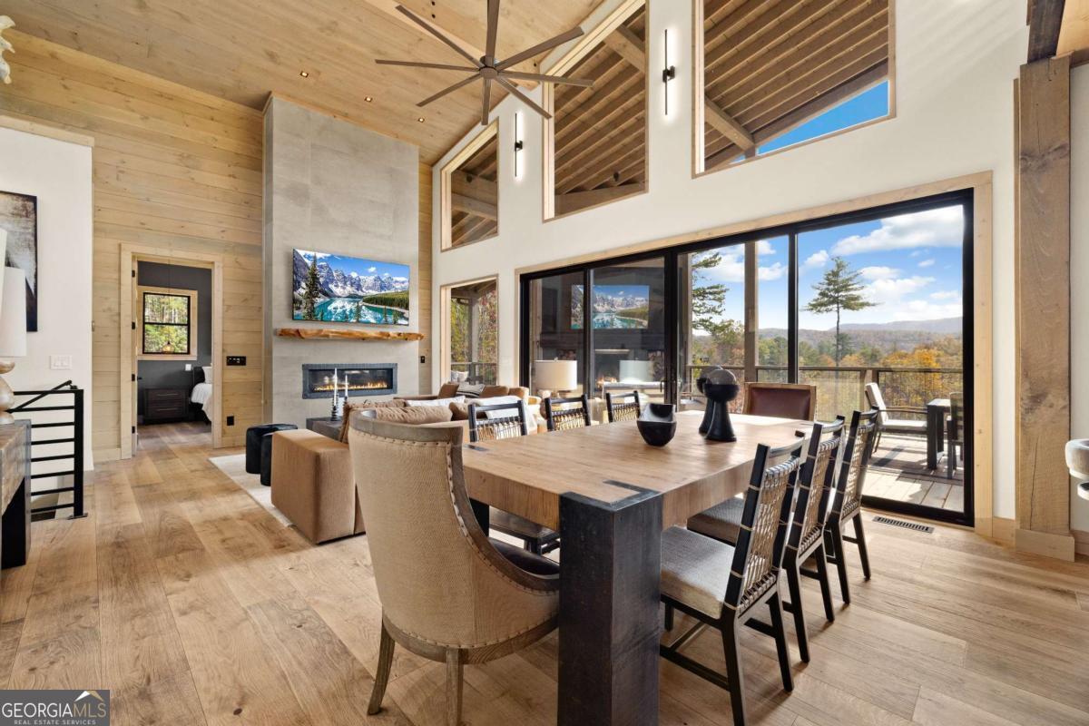 142 Sequoyah Ridge