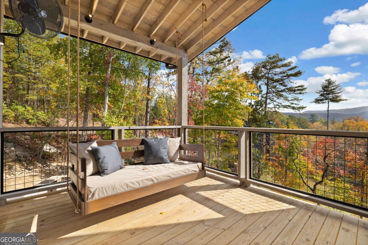 142 Sequoyah Ridge