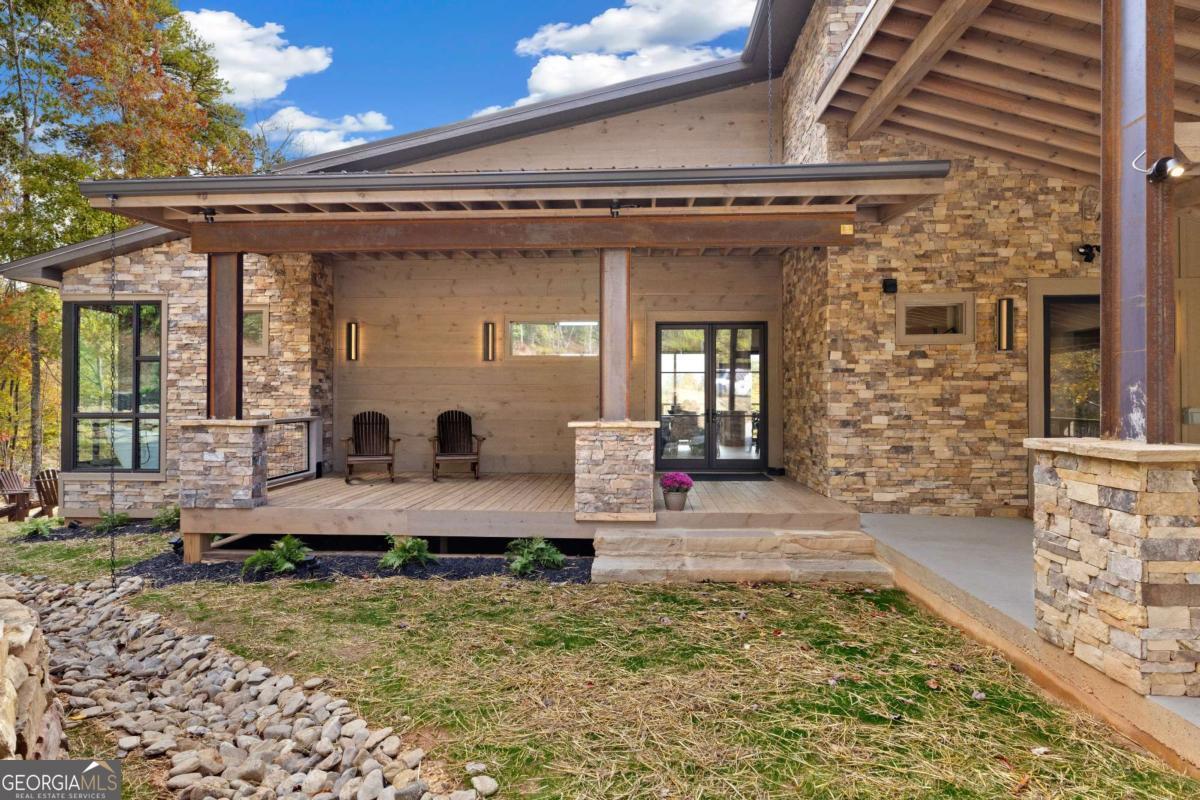 142 Sequoyah Ridge