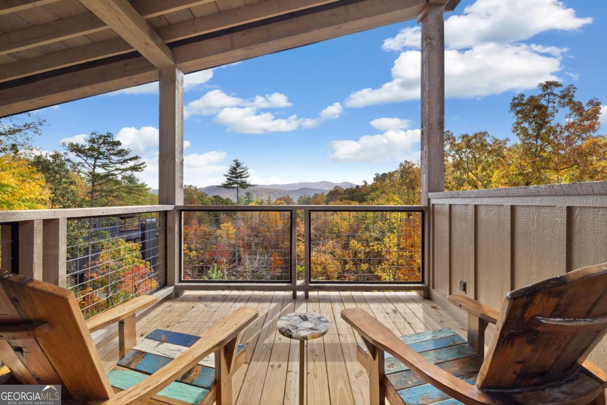 142 Sequoyah Ridge