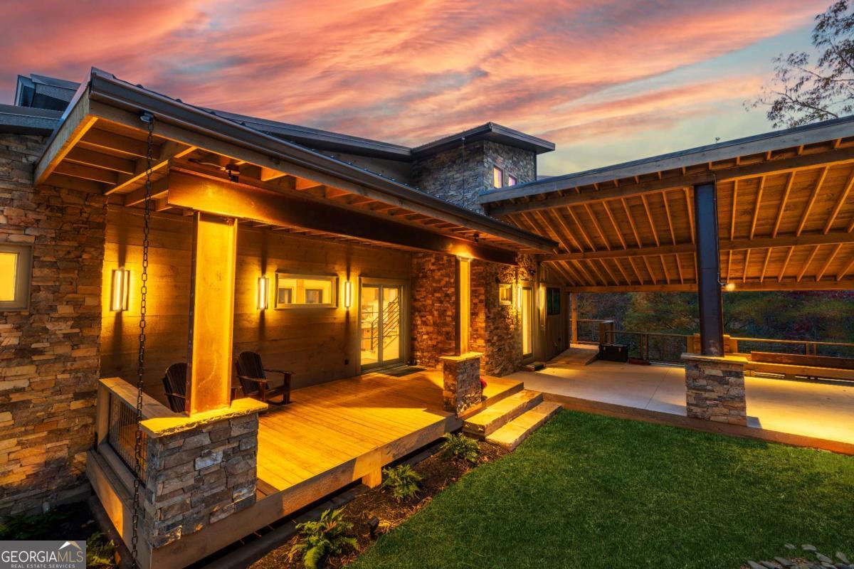 142 Sequoyah Ridge