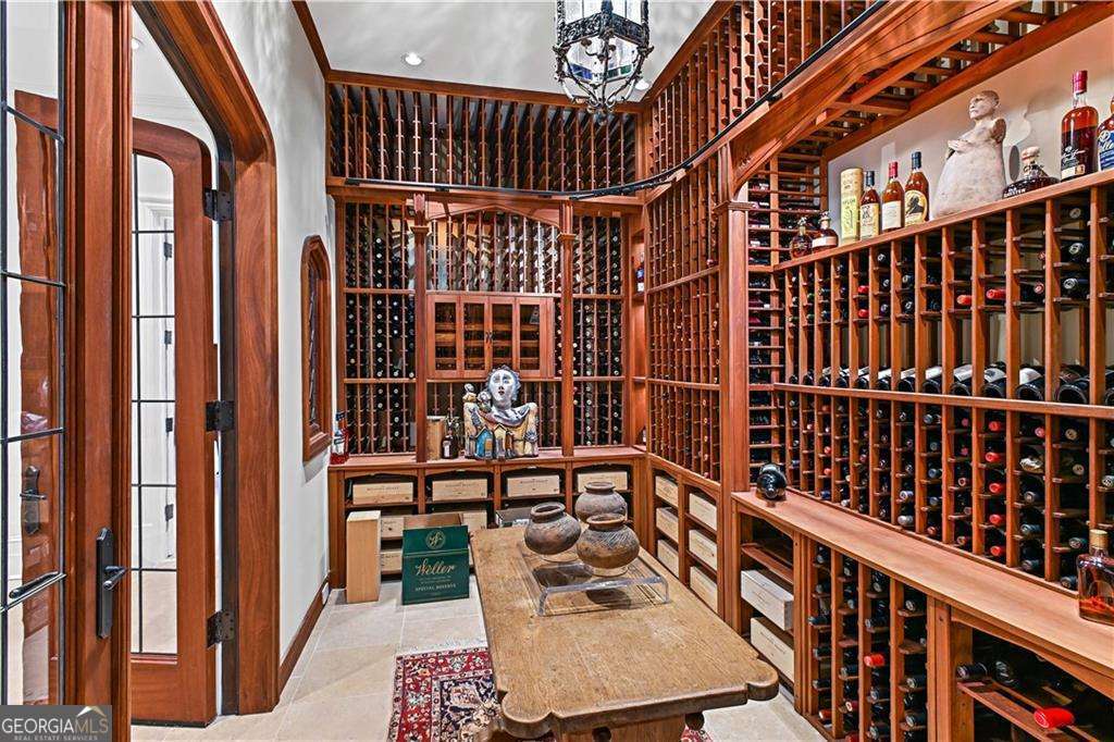 369 Pine Tree Drive NE