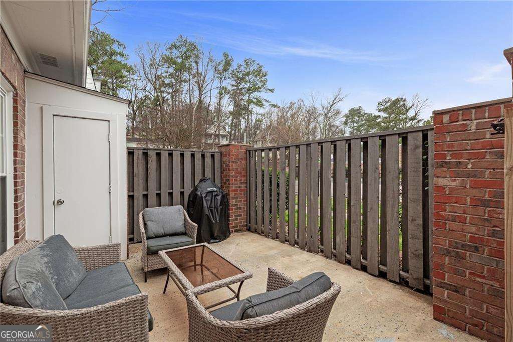 12 Surry County Place NW
