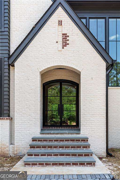 720 Edgewater Trail