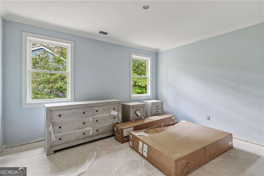 720 Edgewater Trail