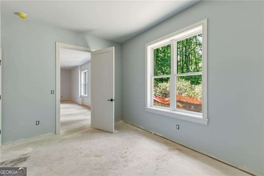720 Edgewater Trail