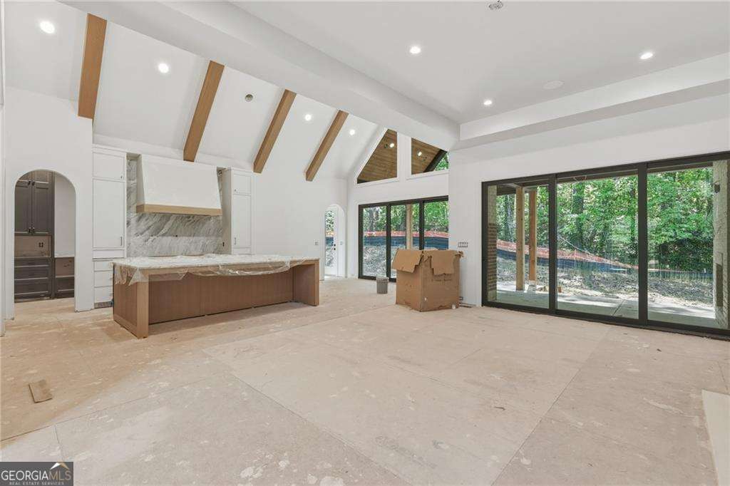 720 Edgewater Trail