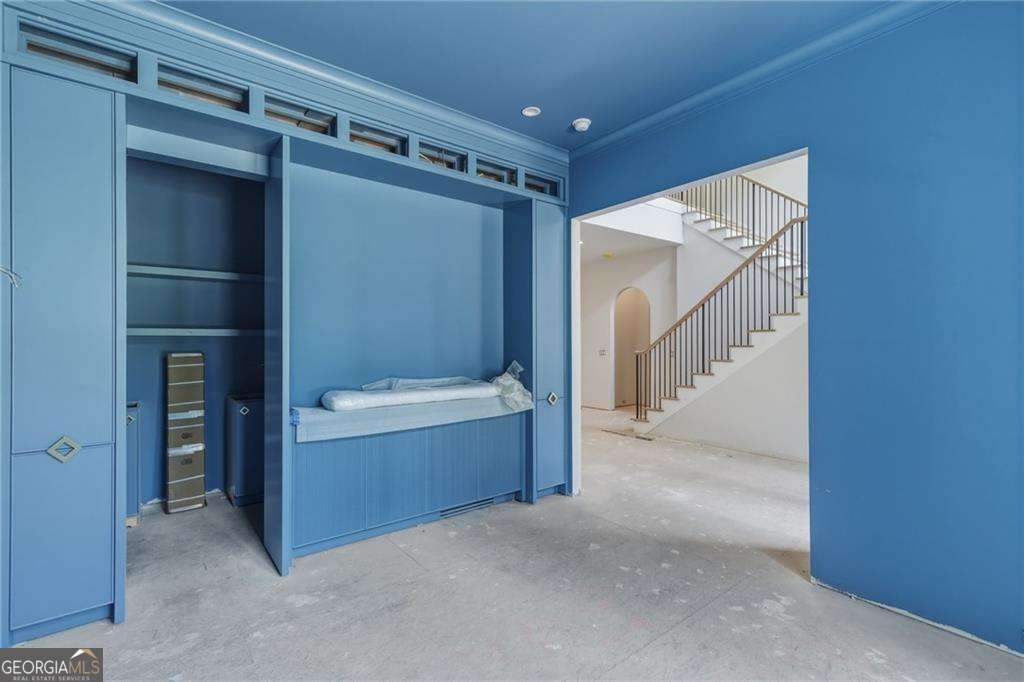 720 Edgewater Trail