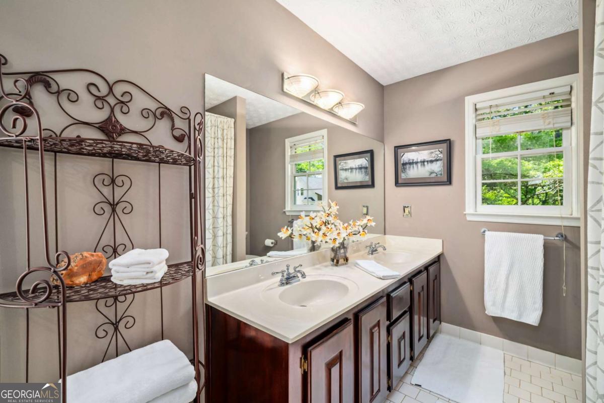 166 Plantation Trace